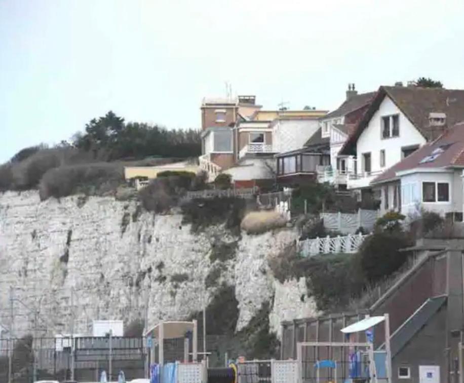 Vue Sur Mer كرييل-سور-مير المظهر الخارجي الصورة